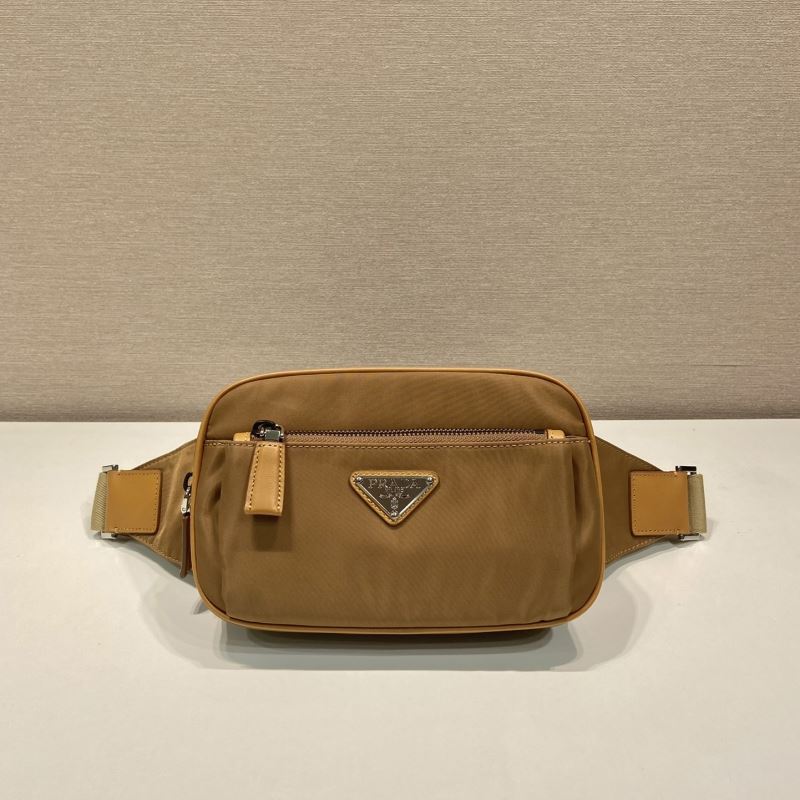 Pra*a waist chest packs